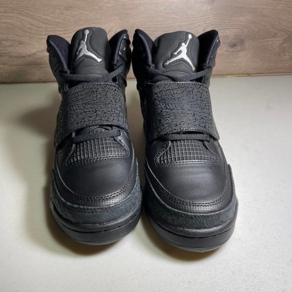 Air Jordan Nike Son of Mars Basketball - Picture 6 of 8